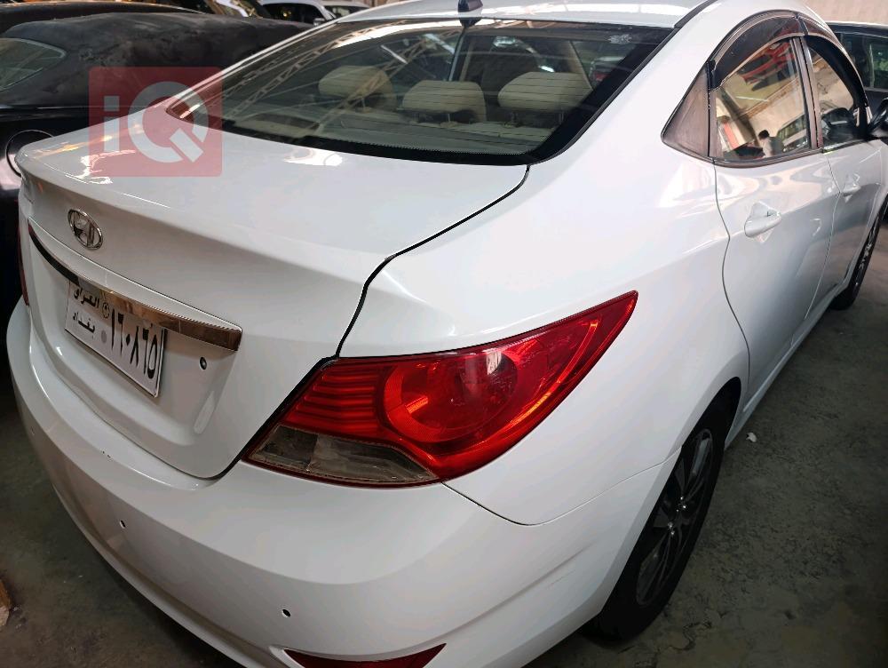 Hyundai Accent